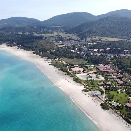 Ibiscus Cala Sinzias * Castiadas